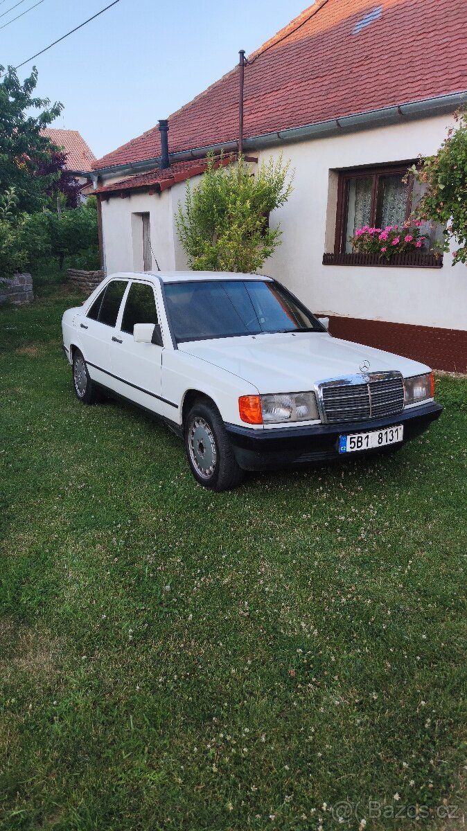 Mercedes Benz W201 190 2.0 D