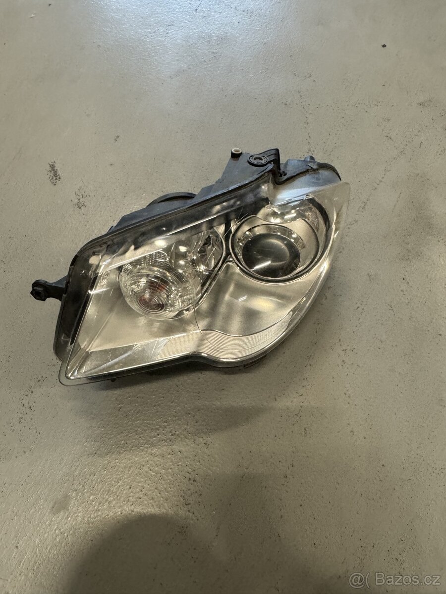 bi-xenon vw touran 2006-2010 levé světlo