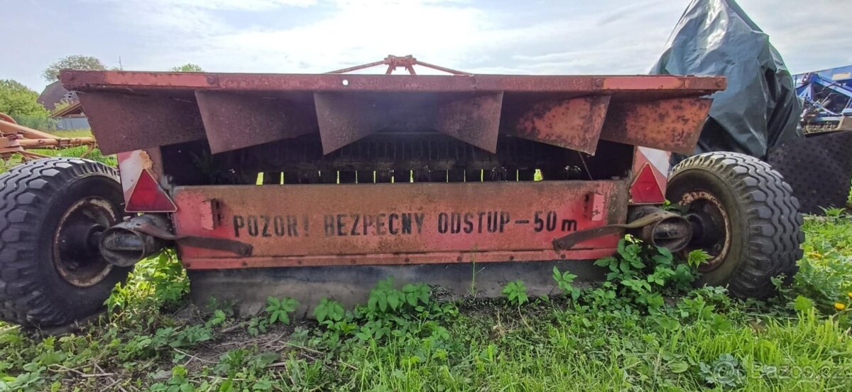 Drtič na slámu