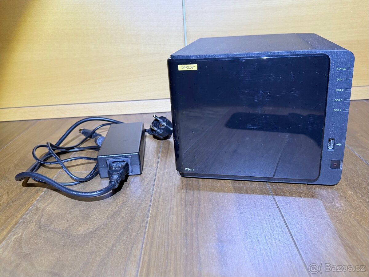 Synology DS414 + 4x3 TB HDD