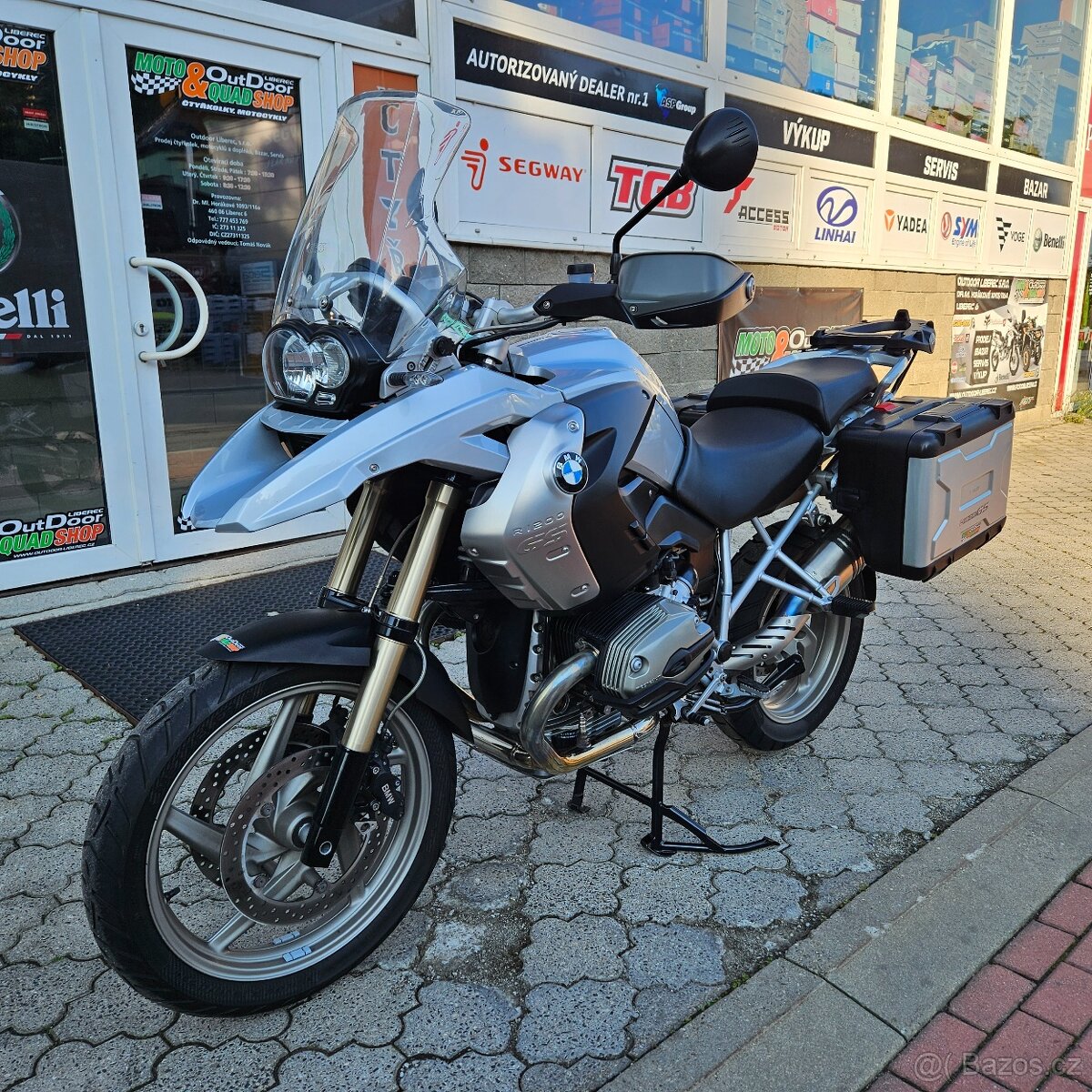 BMW R 1200 GS, 2X orig. kufr, servisní historie