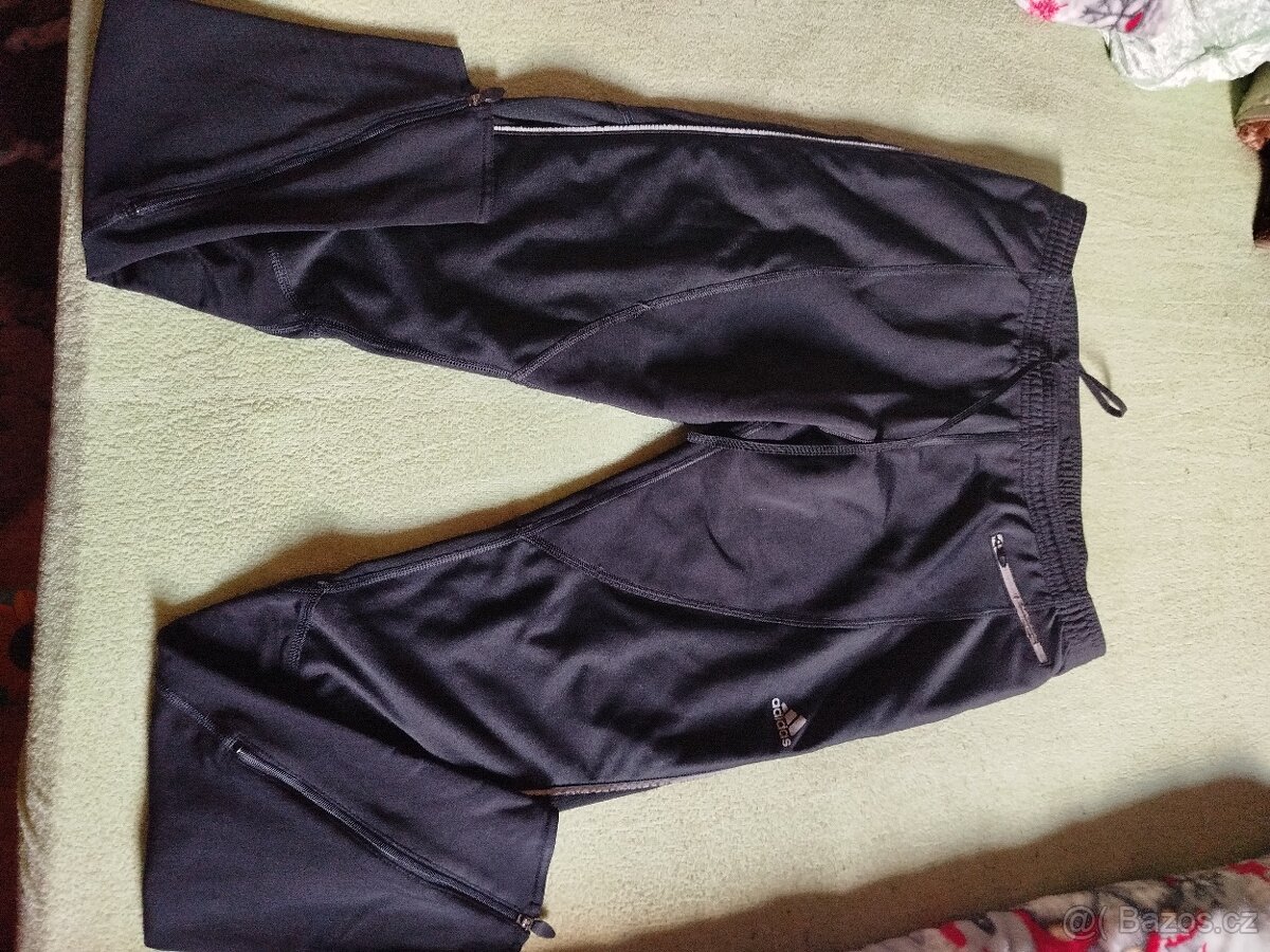 Legíny Puma, Adidas
