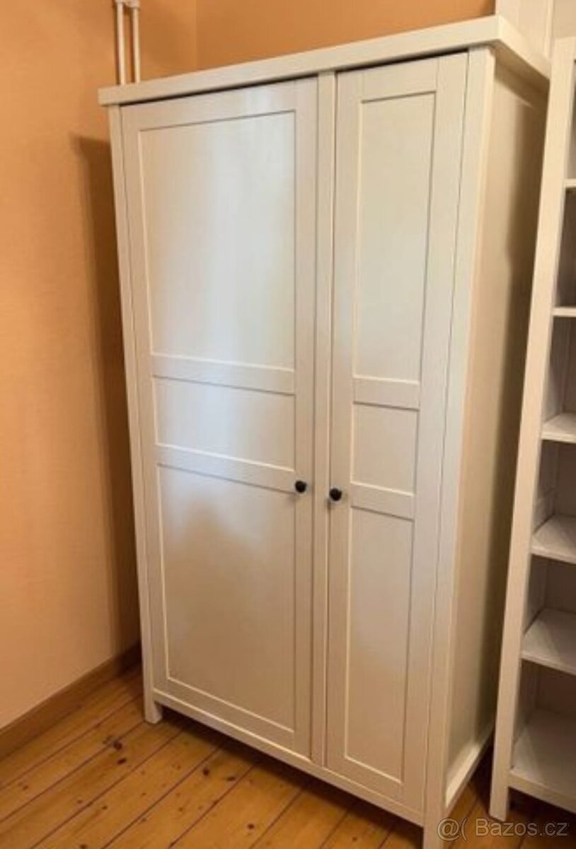 ŠATNÍ SKŘÍŇ IKEA HEMNES
