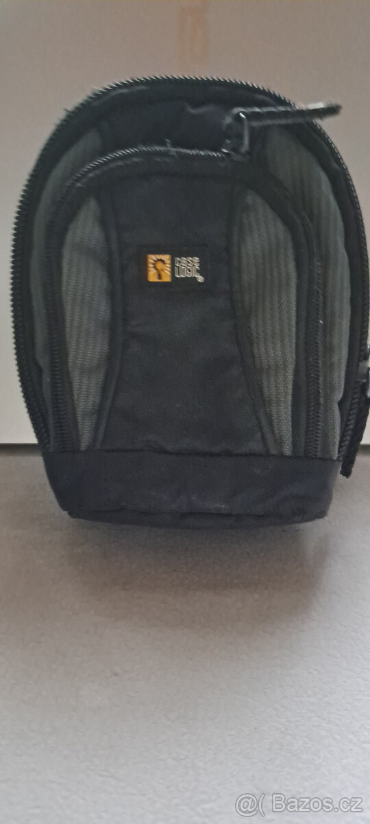 Pouzdro na foťák