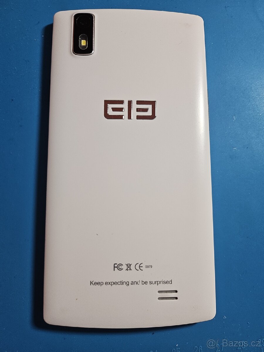 Android White