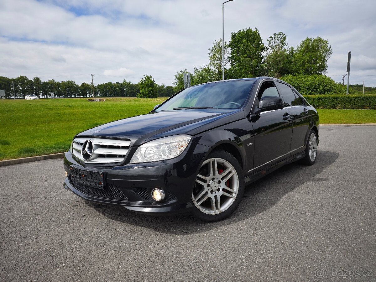 Mercedes-Benz w204 C220 cdi AMG paket  manuál