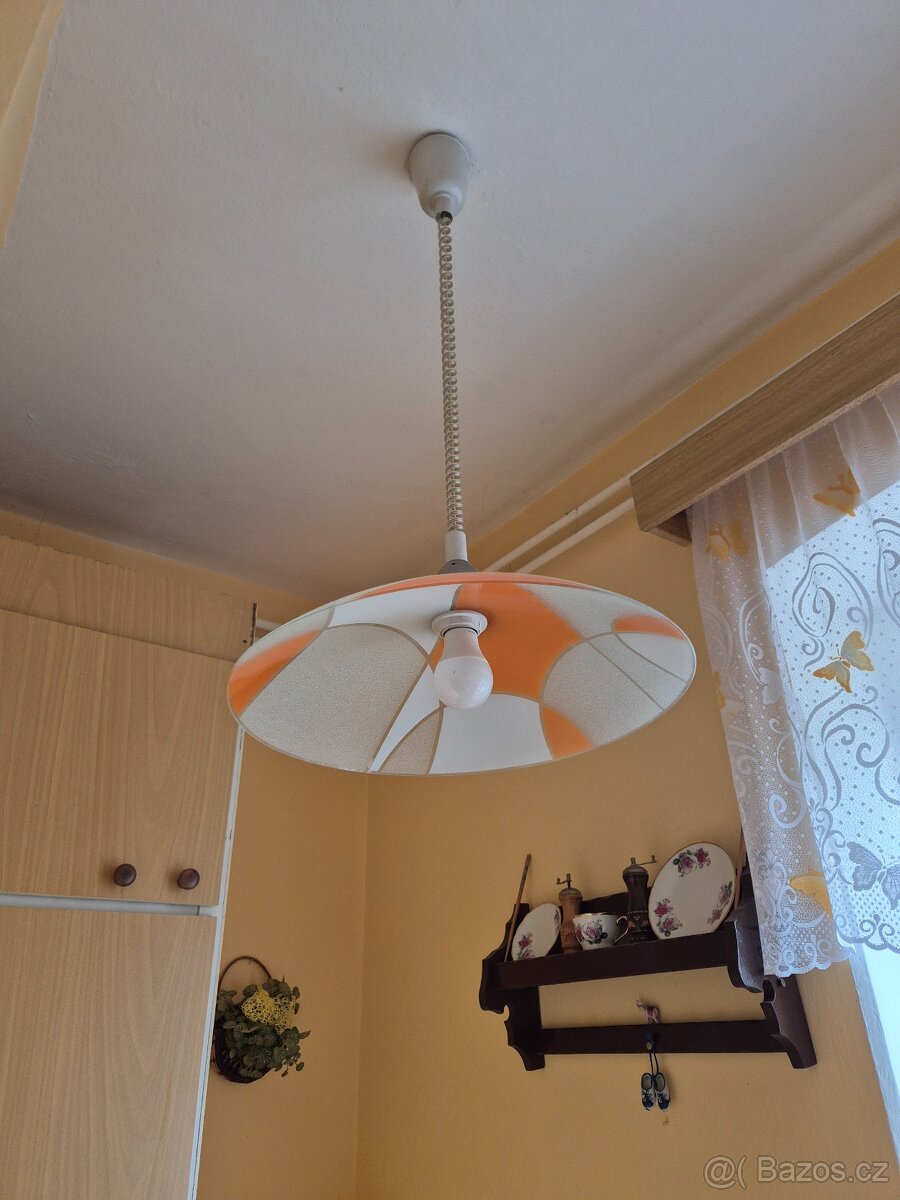 Lustr oranžovo-bílý - kulatý