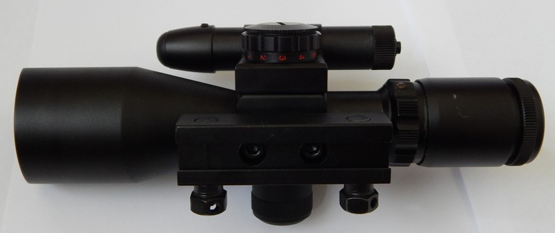 Puškohled krátký s laserem zeleným 2.5-10x40