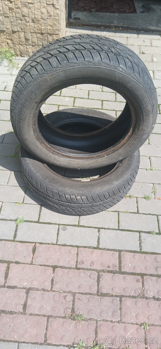 Zimní 205/55 R16 2ks