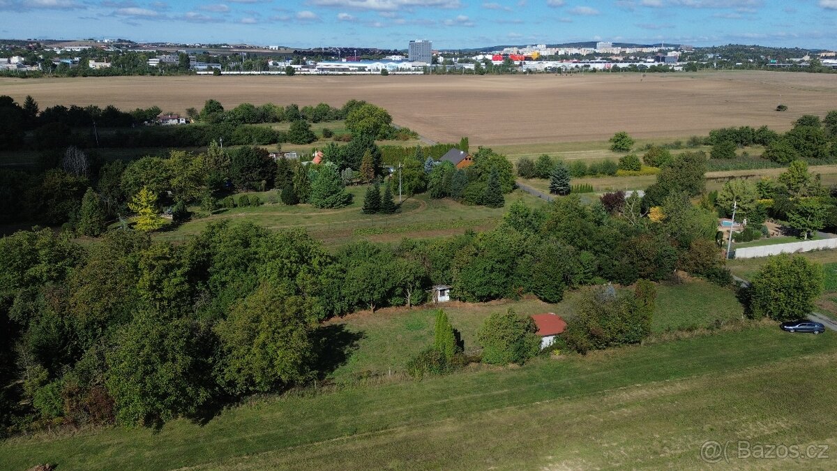 Prodej stavebního pozemku 1559 m²   Zelná, Brno - Přízřenice