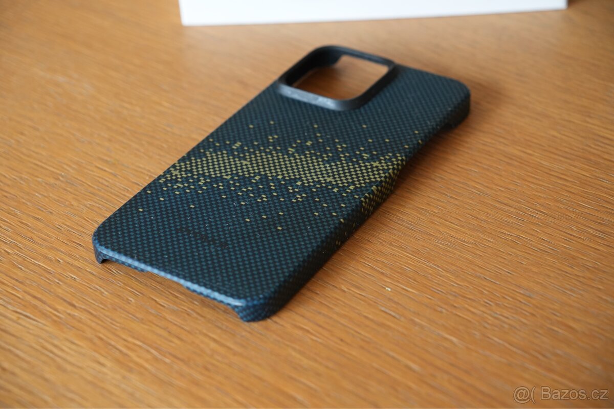 PITAKA MagEZ Case (iPhone 15 Pro Max)