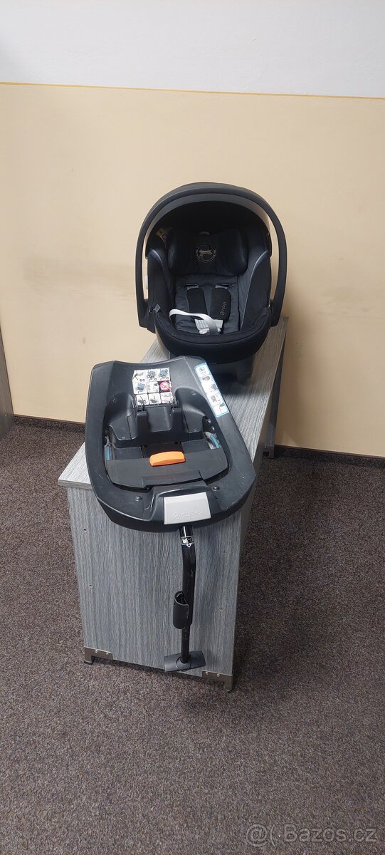 Cybex aton 5 + isofix základna