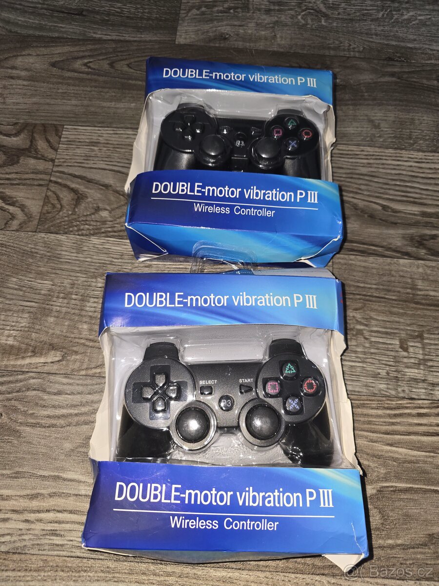 Prodám bezdrátový ovladač plně funkční na ps3 s nabíjecí kab