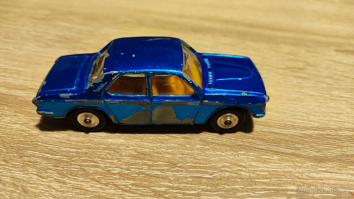 Autíčko Volha SSSR