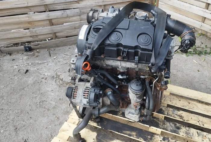 Kompletní motor 1.9Tdi BLS 77Kw spolehlivý, záruka