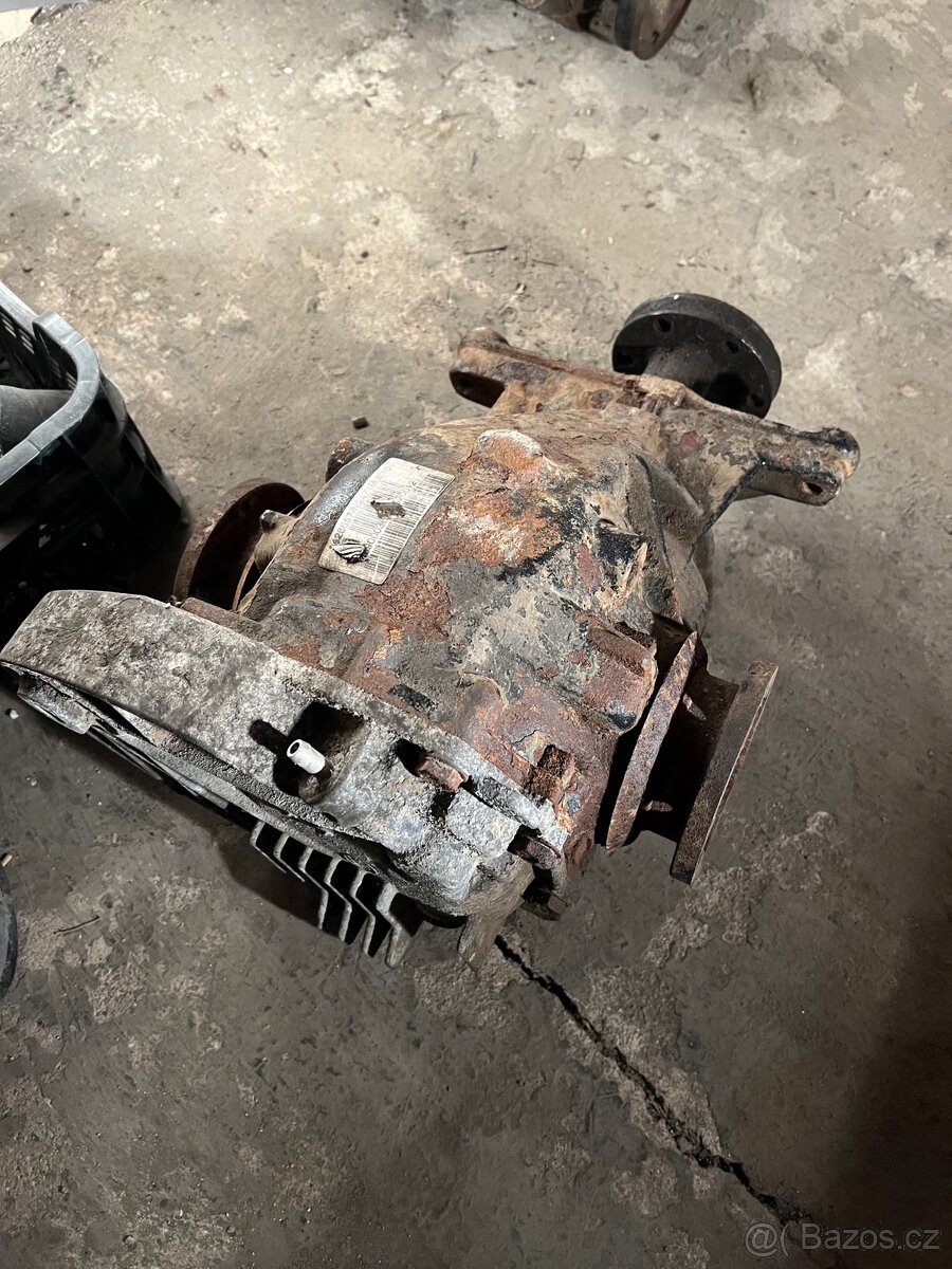 Zadní diferenciál BMW X5 E53 3.0i