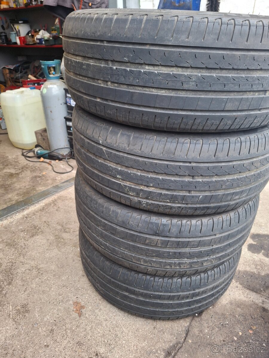 Letní pneumatiky 225/45/18