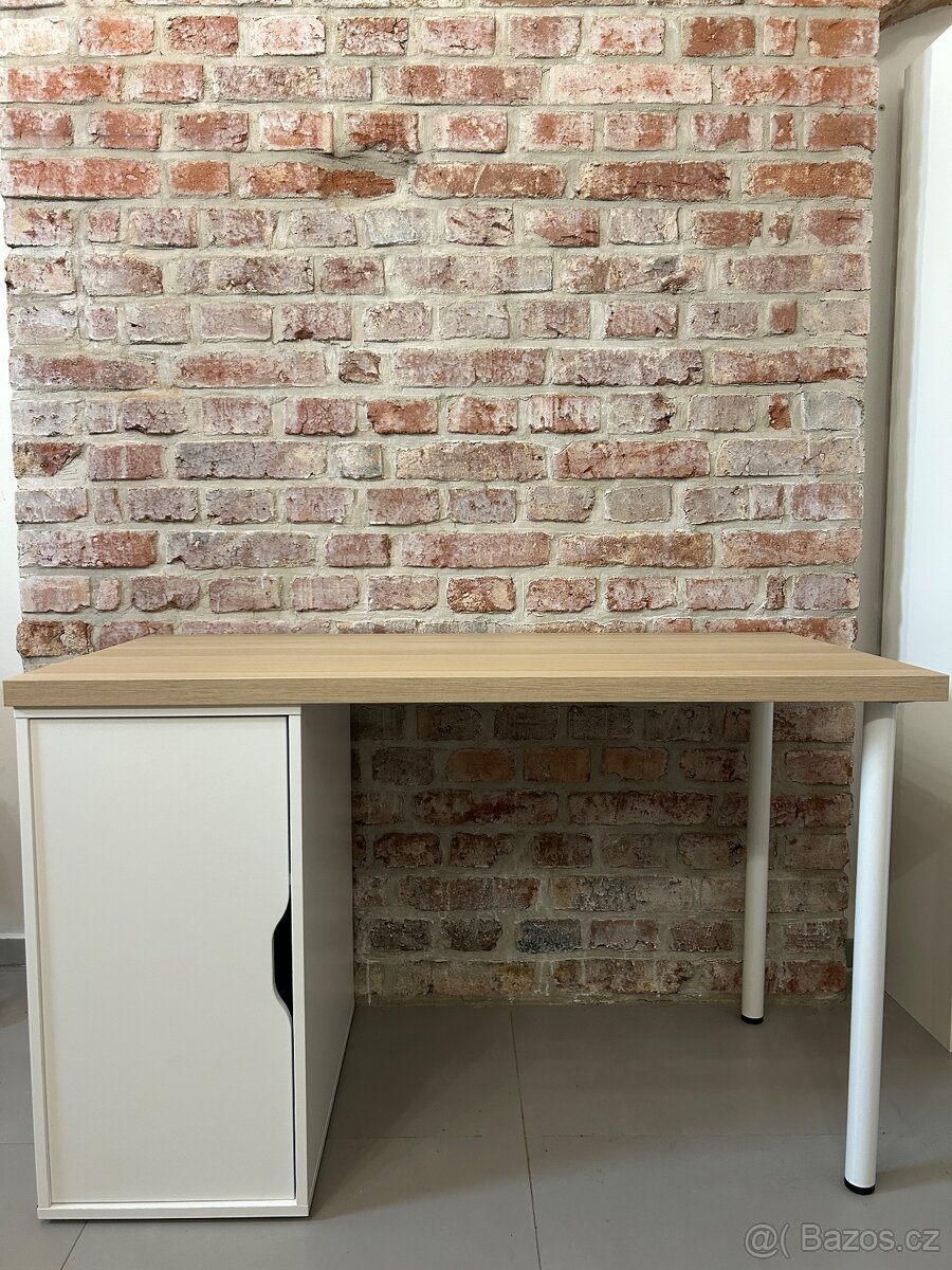 Stůl Ikea
