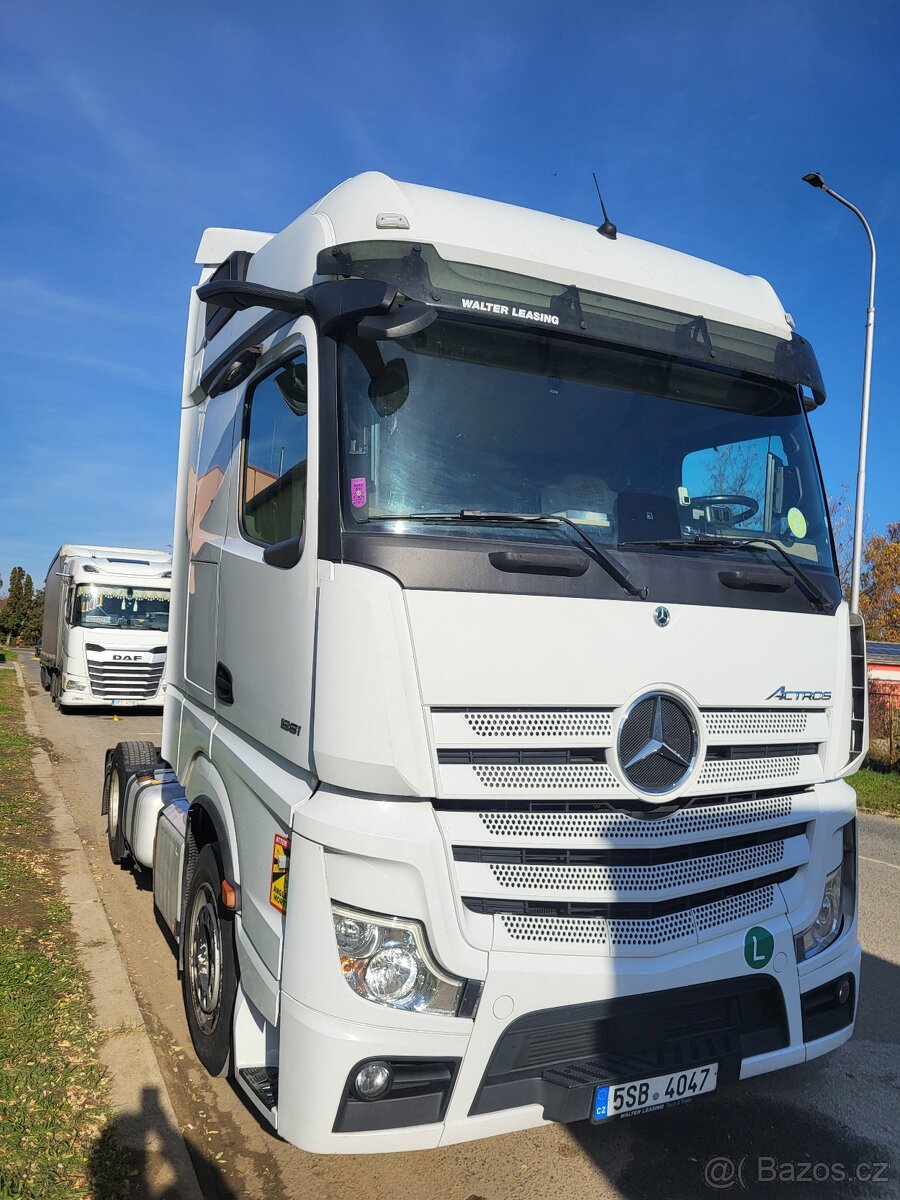 Mercedes Actros