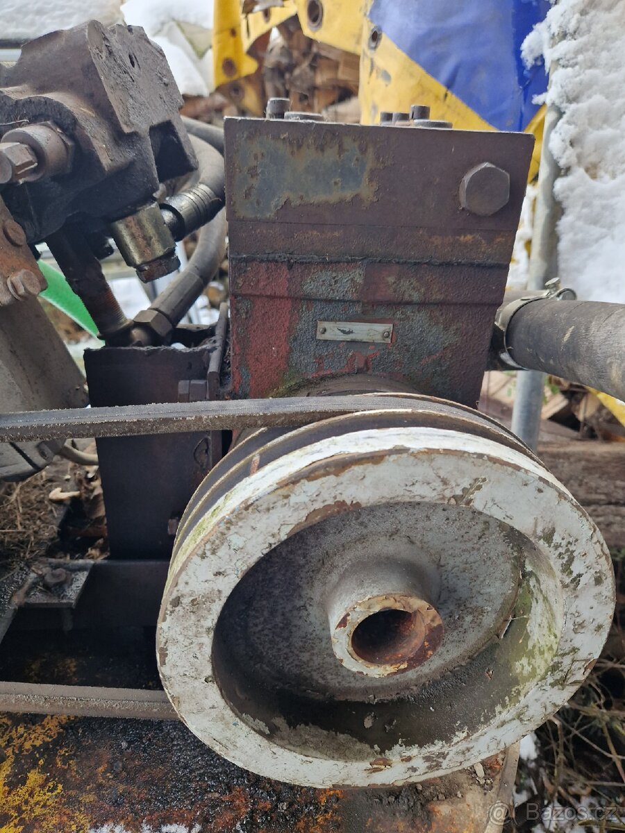 Prodám hydraulické čerpadlo