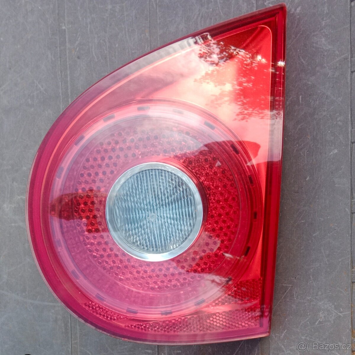 Zadní pravé světlo VW golf V