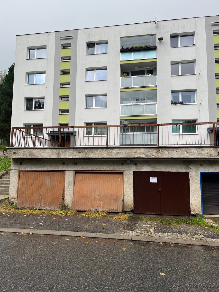 Pronájem Garáže v Liberci ,ul. Sněhurčina