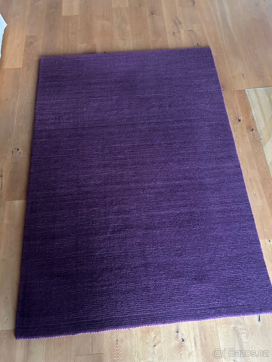 Vlněný koberec IKEA 140x200