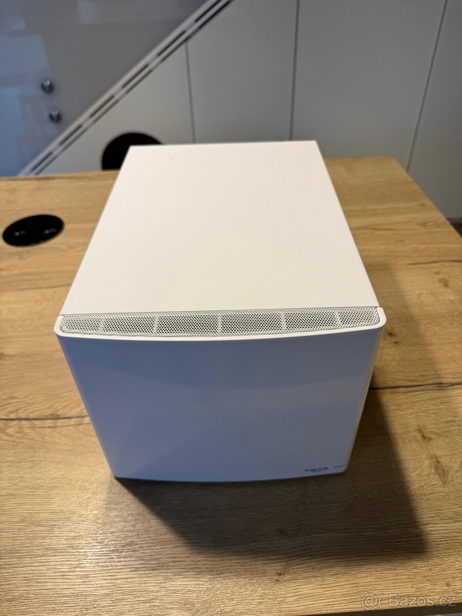 Prodám case Fractal Design Node 304 White
