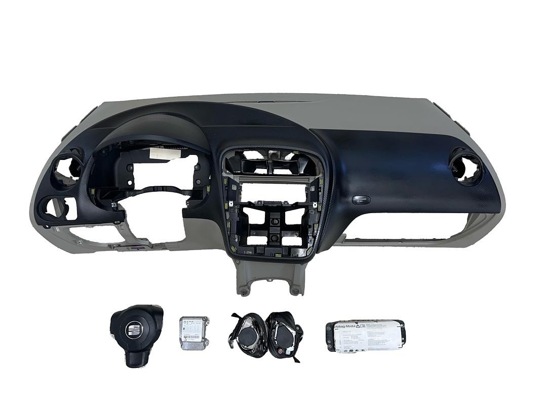 Palubní deska béžovo/černá airbagy řj pásy Seat Altea 5P 09