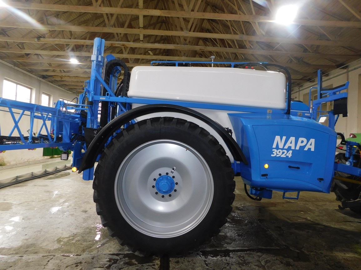 Předváděcí postřikovač AGRIO NAPA 3900/24