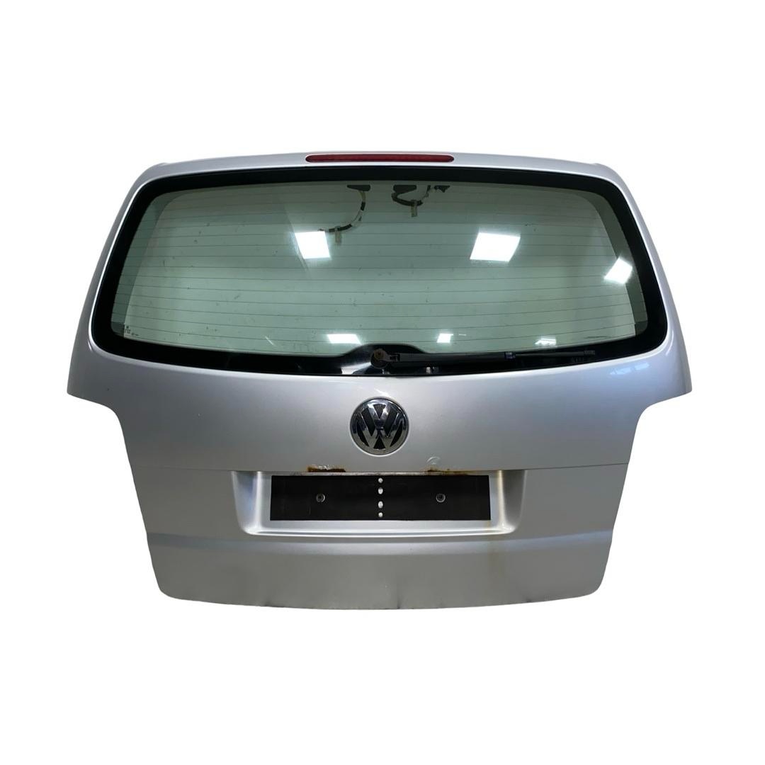 Páté dveře stříbrná metalíza LA7W VW Touran 1T2 FL r.v. 2008