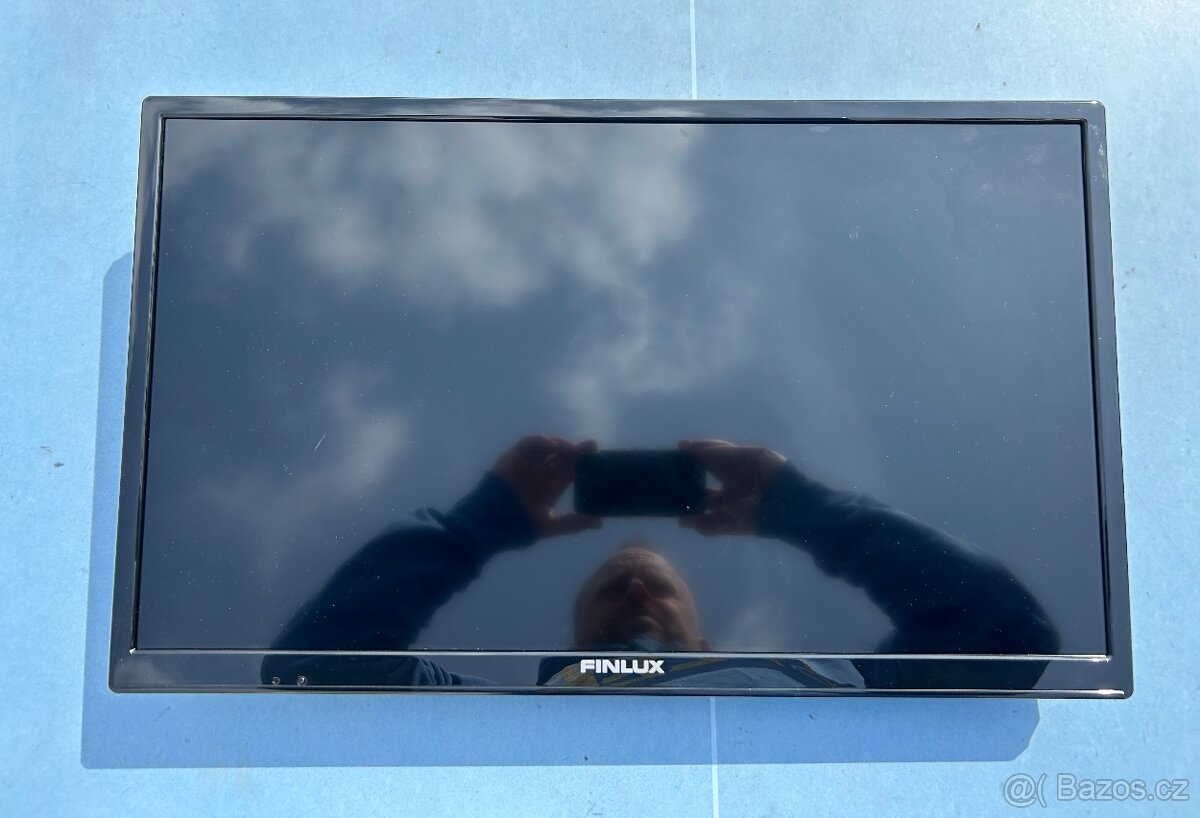TV Finlux 24-FDM-5660 + parabola Teleplus.