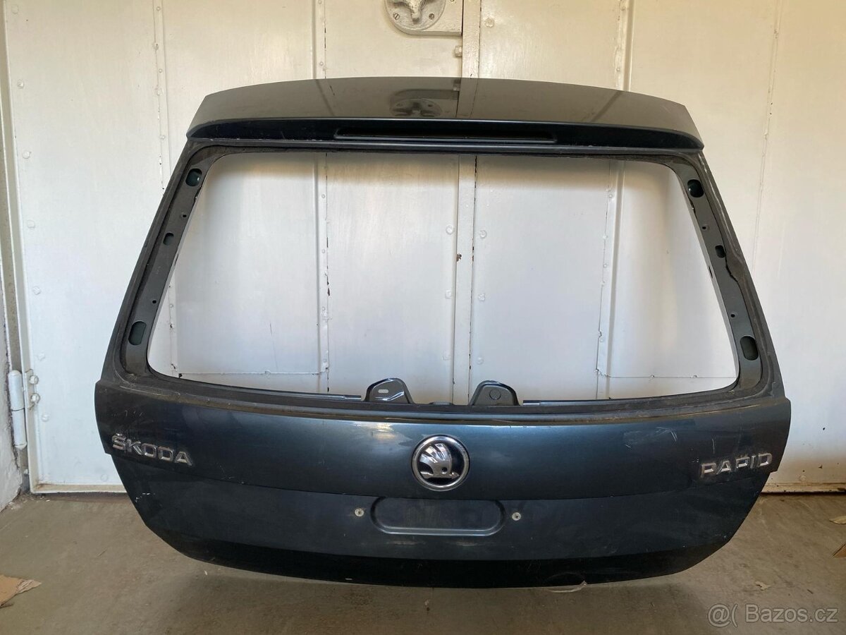Páté dveře Škoda Rapid spaceback