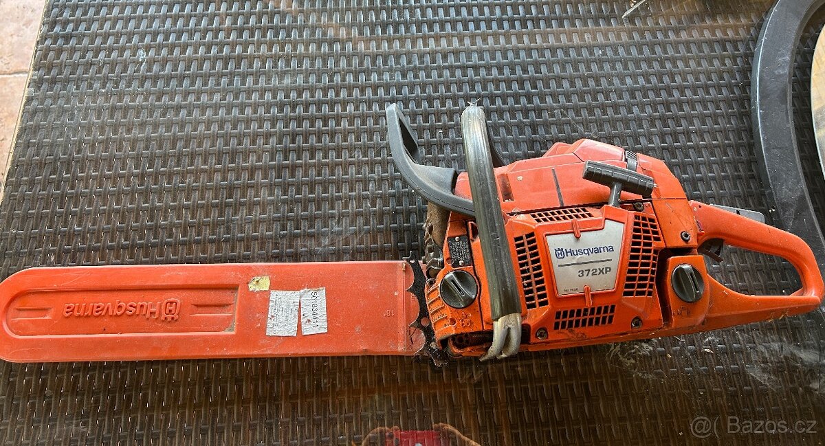 Husqvarna 372 XP, min.používaná, pouze domácí účely