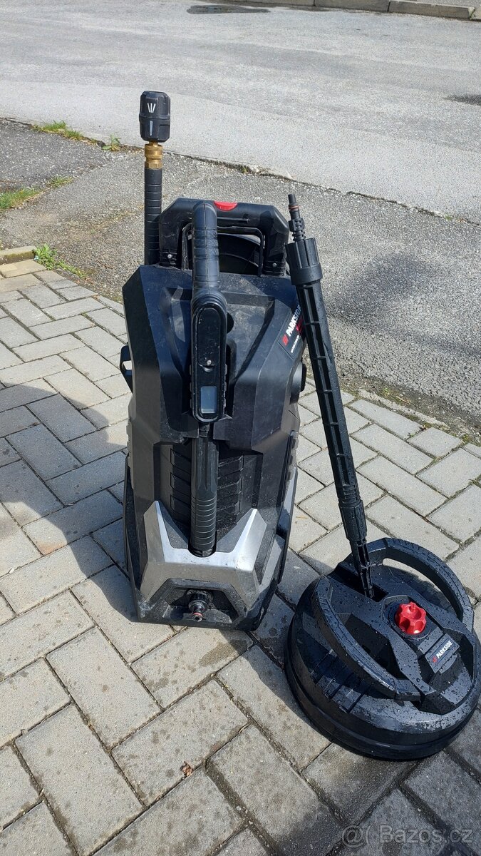Vysokotlaký čistič Parkside PHDP180B2