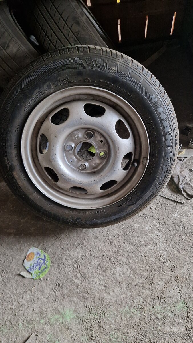 Kolo na Polo 6N1 plechove 165/70 R13