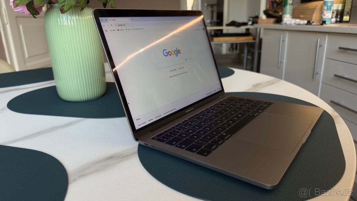 MacBook Pro 13 rok 2017