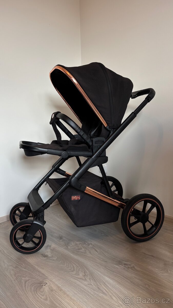 Kočárek MOON Style + adaptéry na BeSafe + pláštěnka – KOMPLE