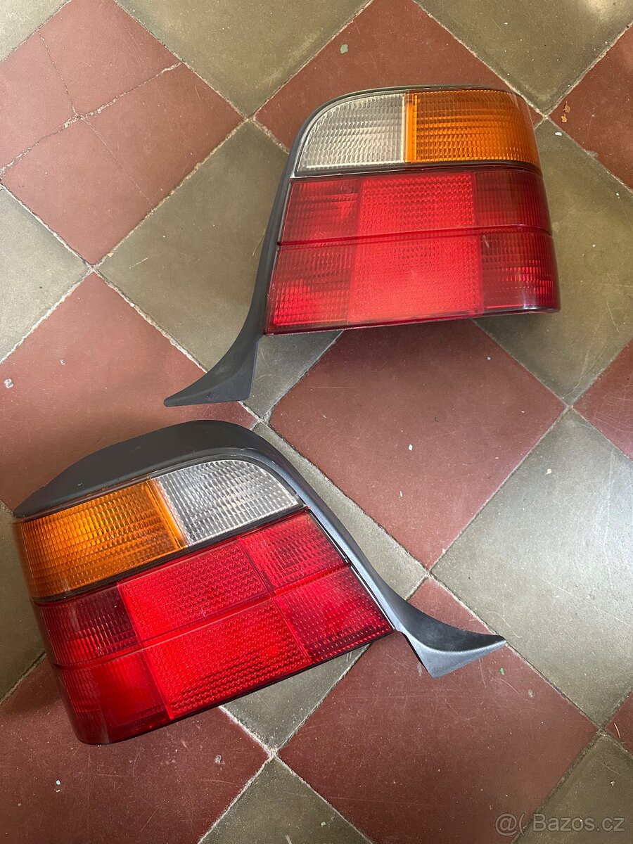 BMW E36 zadní světla