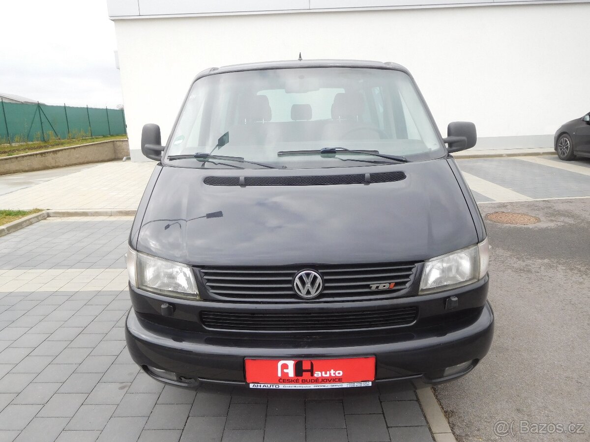 Volkswagen MULTIVAN 2.5TDi Generation, 111 kW, 7.Míst