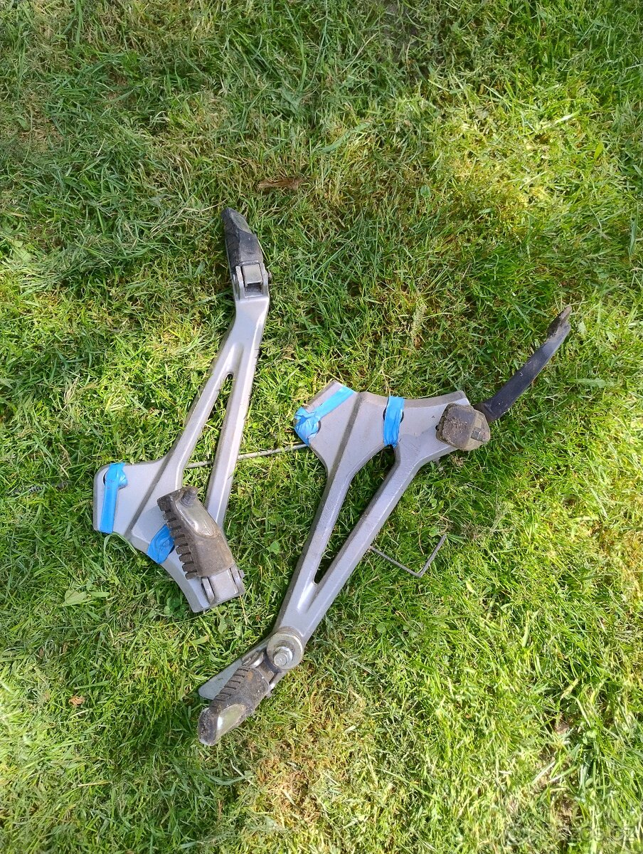 Držak stupacek stupacky