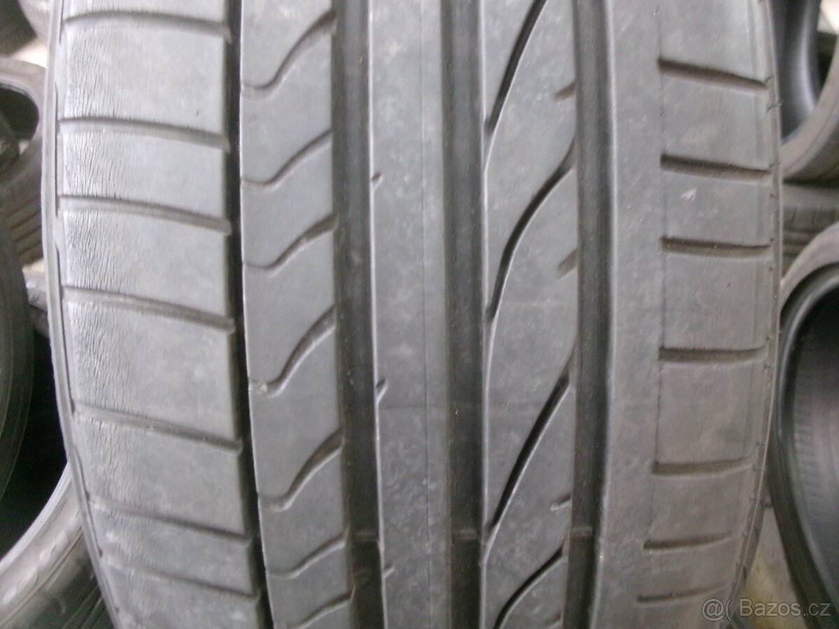 215/40 R17 BRIDGESTONE (2x5,5-6 a 2x4,5 mm) č.15688