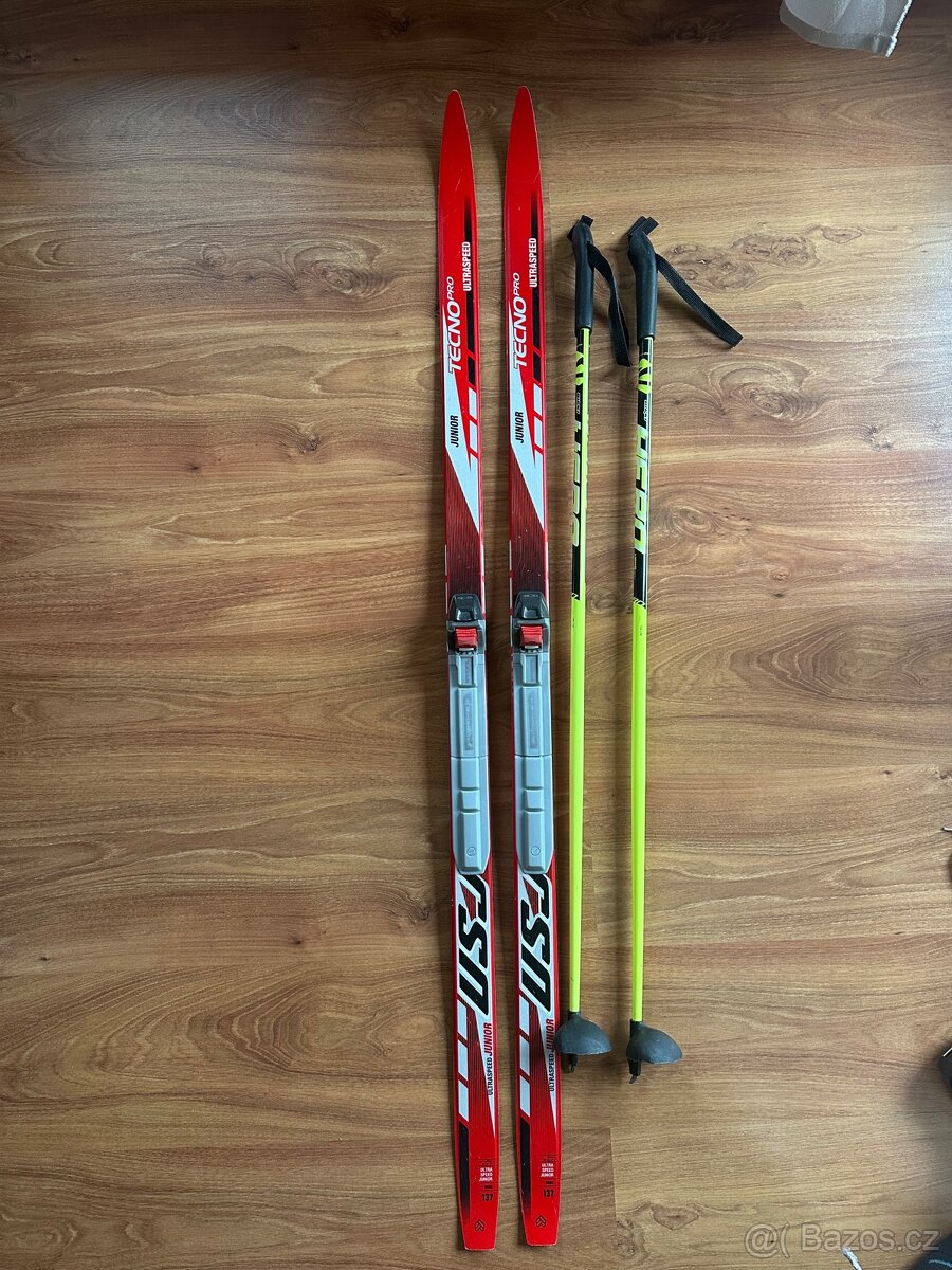 Dětské běžky vel. 137, boty vel. 36, tyčky vel. 100