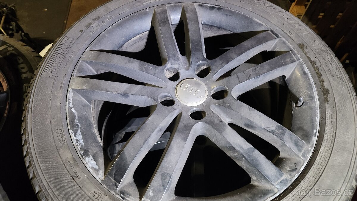 Sada alu kol AUDI originál s pneu R20