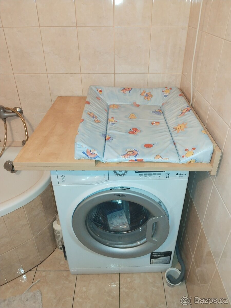 Prodám přebalovací pult