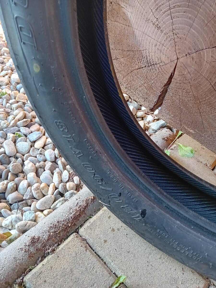 Pneu Dunlop nové