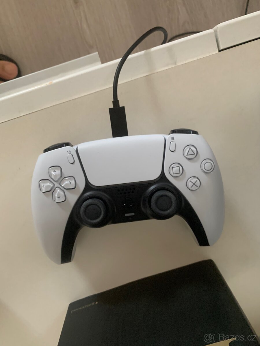 Dualsense ovládač PS5