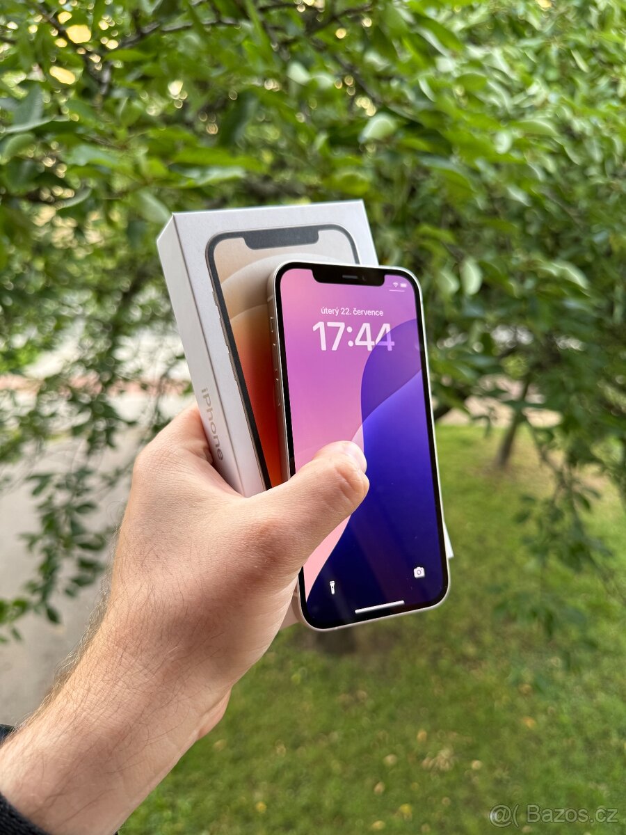Apple iPhone 12, 64GB White