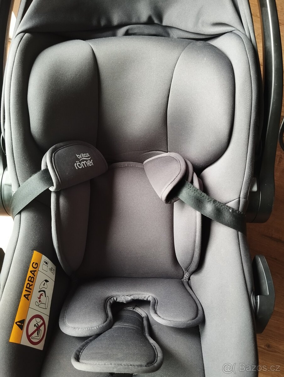 Autosedačka vajíčko Britax Romer