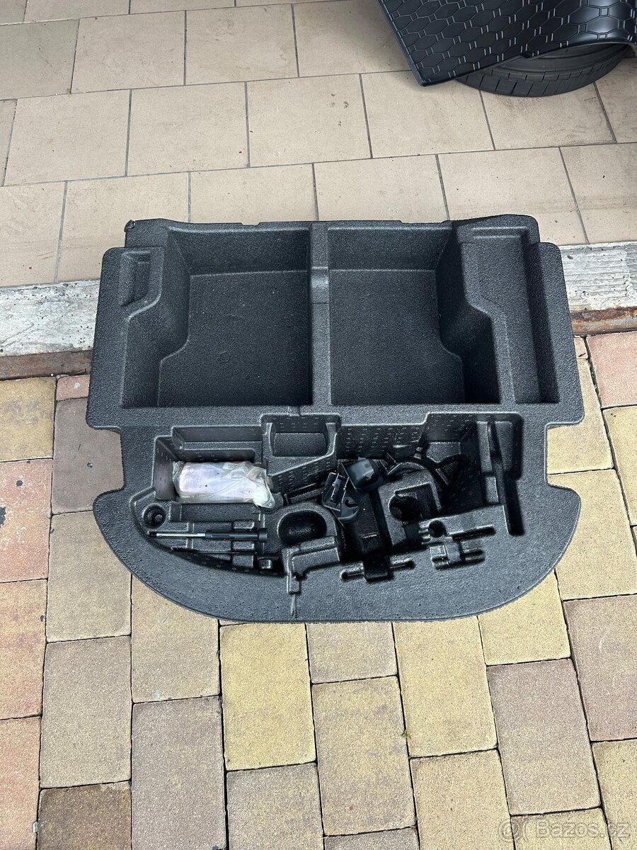 Vyplň rezervy Octavia 3
